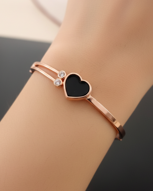 Noir Heart Kada Bracelet