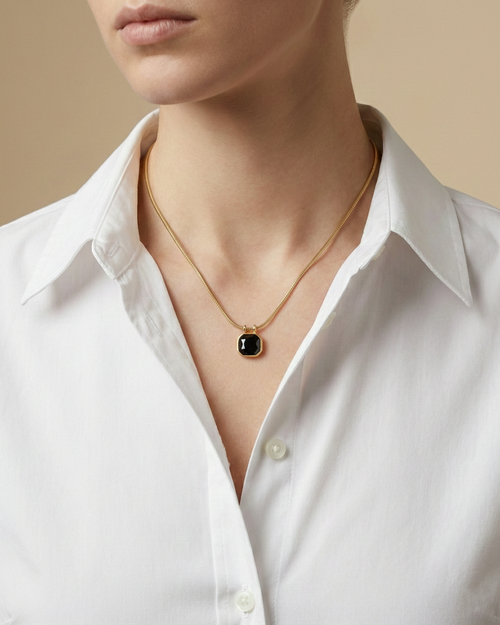 Ebon-Crystalline Quadrangular Necklace