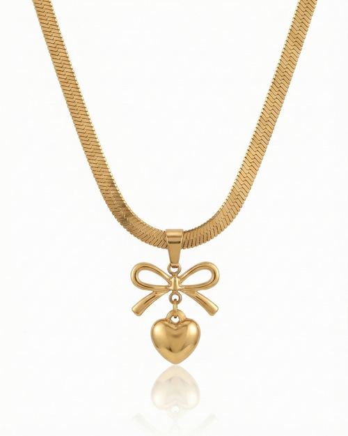 Sleek Ribbon & Heartlet Necklace