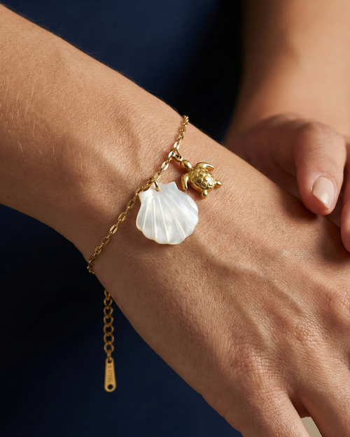 Nacreous-Scallop & Turtle Bracelet