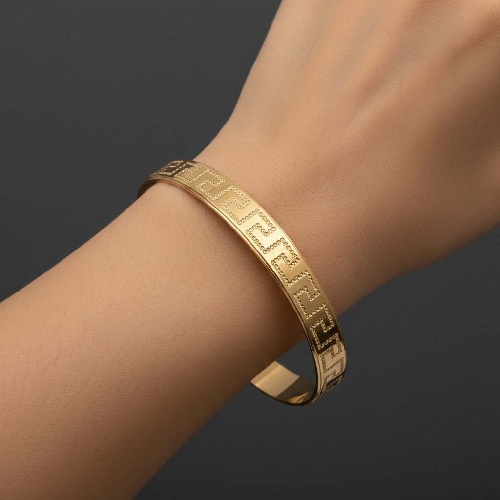 Chic Gold Plated Greek Key Kangan Set