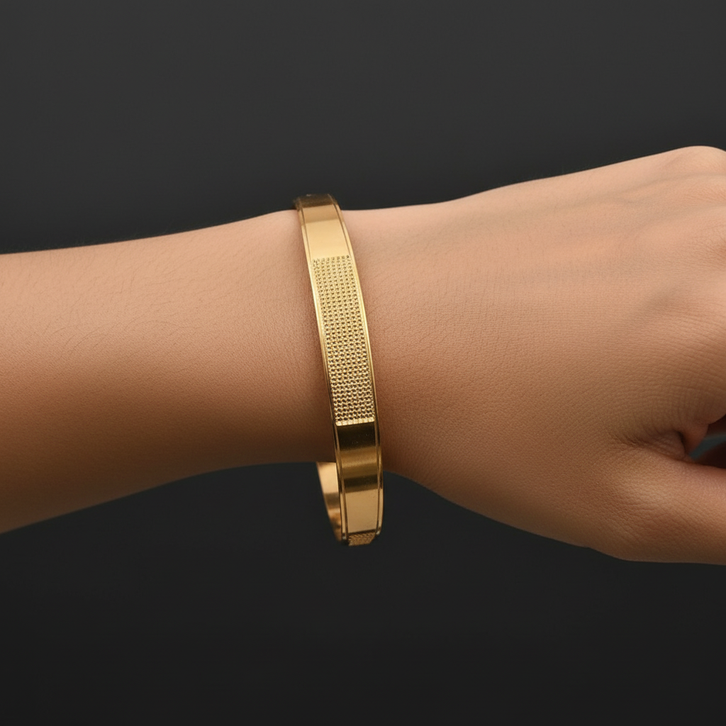 Minimalist Gold Plated Textured Kangan Set
