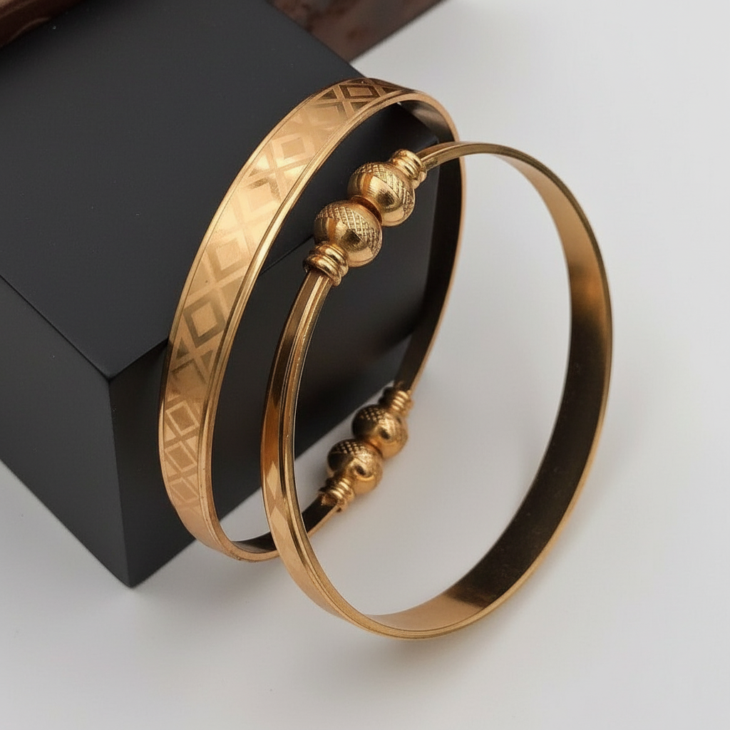 Modern Gold Plated Argyle Pattern Kangan Set
