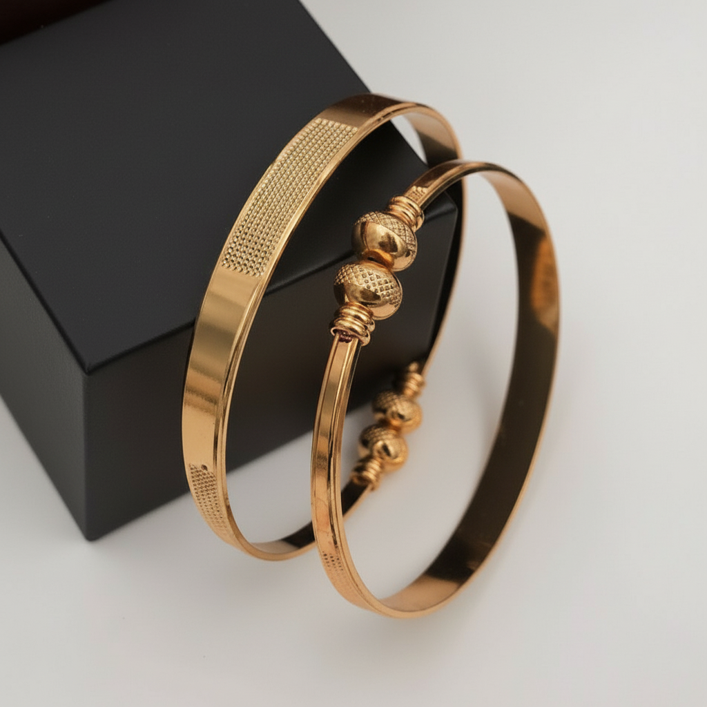 Minimalist Gold Plated Textured Kangan Set
